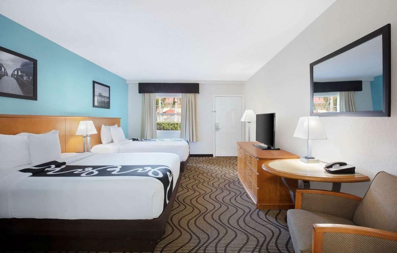 La Quinta Inn By Wyndham Cocoa Beach-Port Canaveral Eksteriør billede