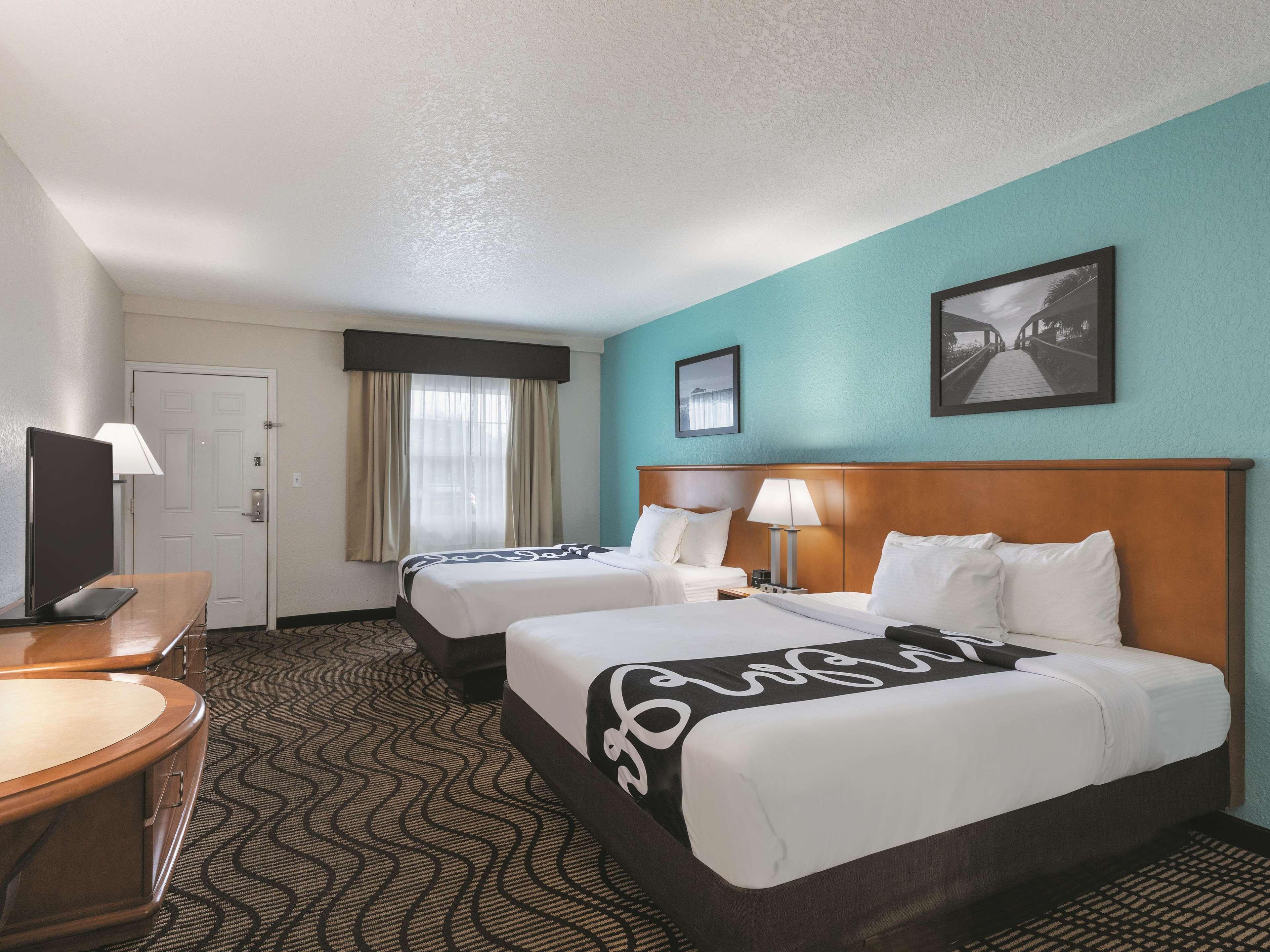 La Quinta Inn By Wyndham Cocoa Beach-Port Canaveral Eksteriør billede