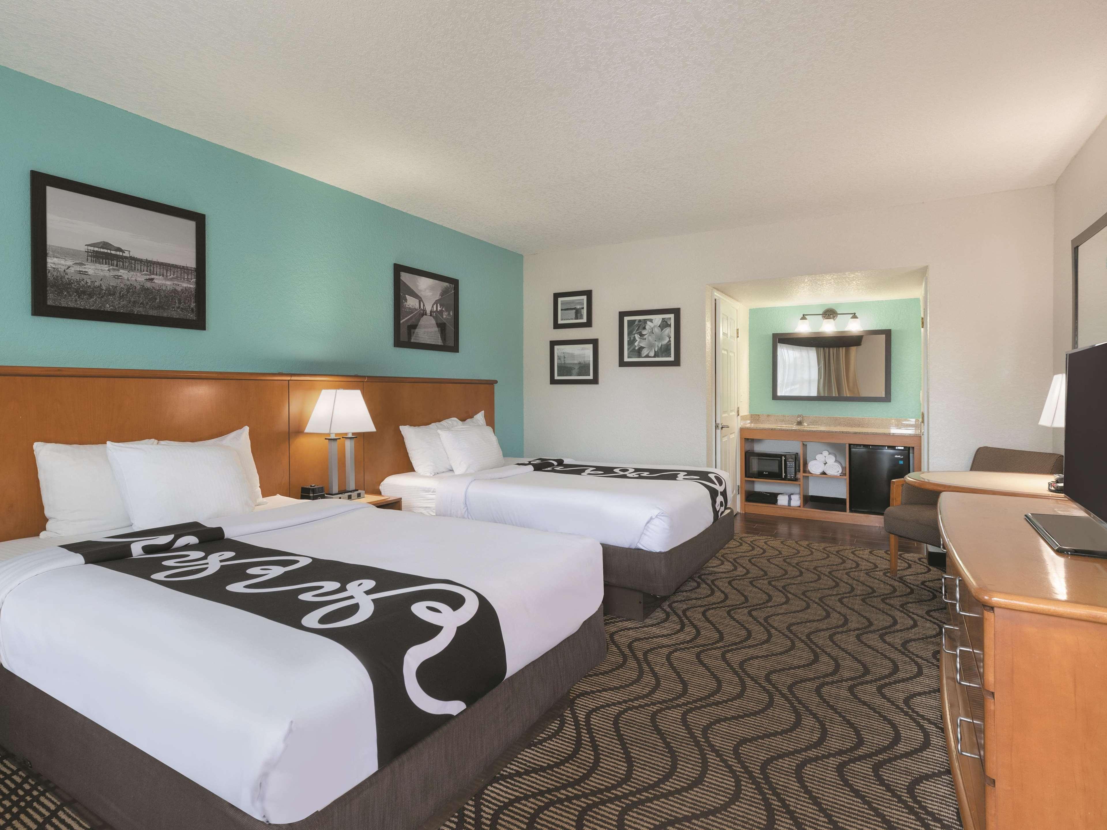 La Quinta Inn By Wyndham Cocoa Beach-Port Canaveral Eksteriør billede