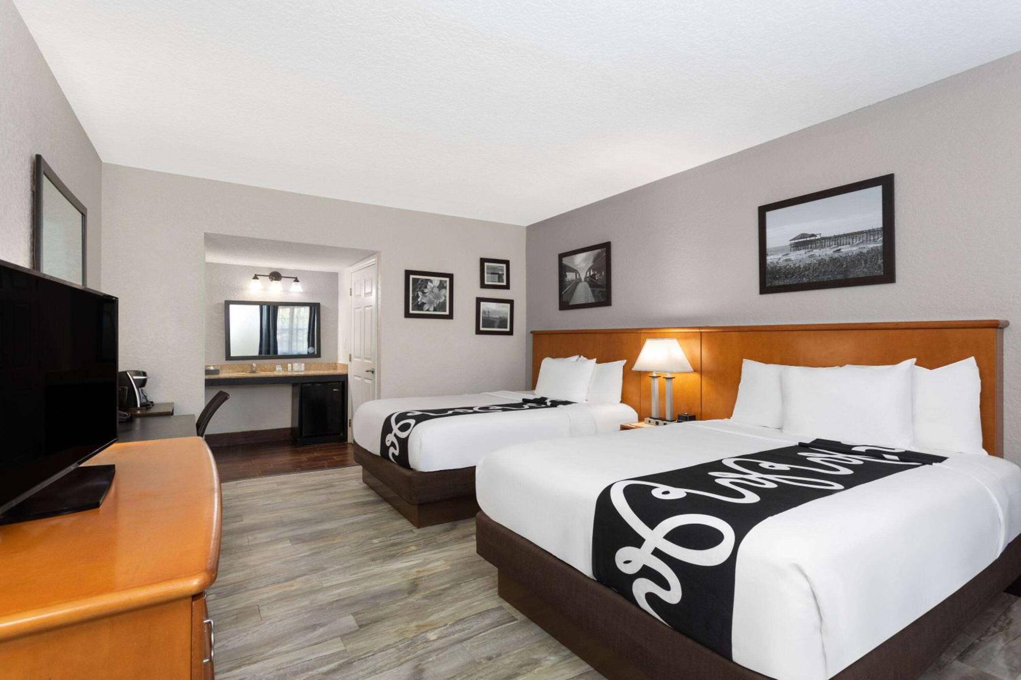La Quinta Inn By Wyndham Cocoa Beach-Port Canaveral Eksteriør billede